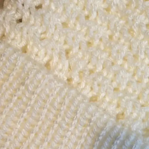 Cream Ladies / Teens Knitted Hat with Faux Fur Pom - WINTER HAT KNITTED