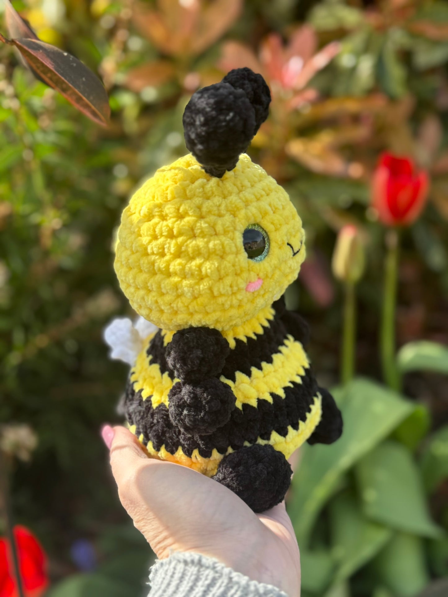 Bumble Bee Beanie Pal