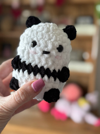 Cute Small Crochet Animals – Handcrafted Amigurumi Gift for Kids & Collectors