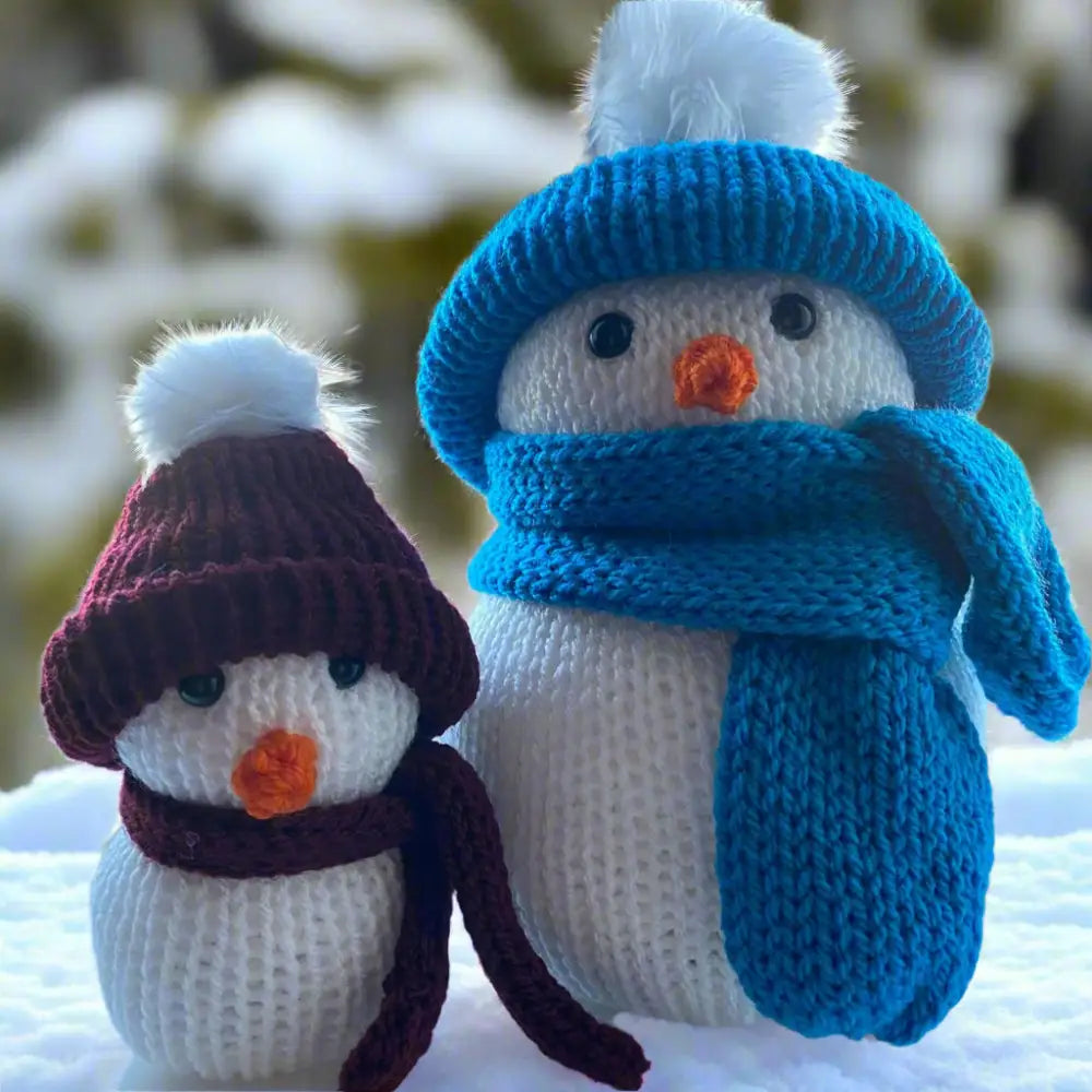 Knitted Christmas Snowman. - CHRISTMAS ITEM