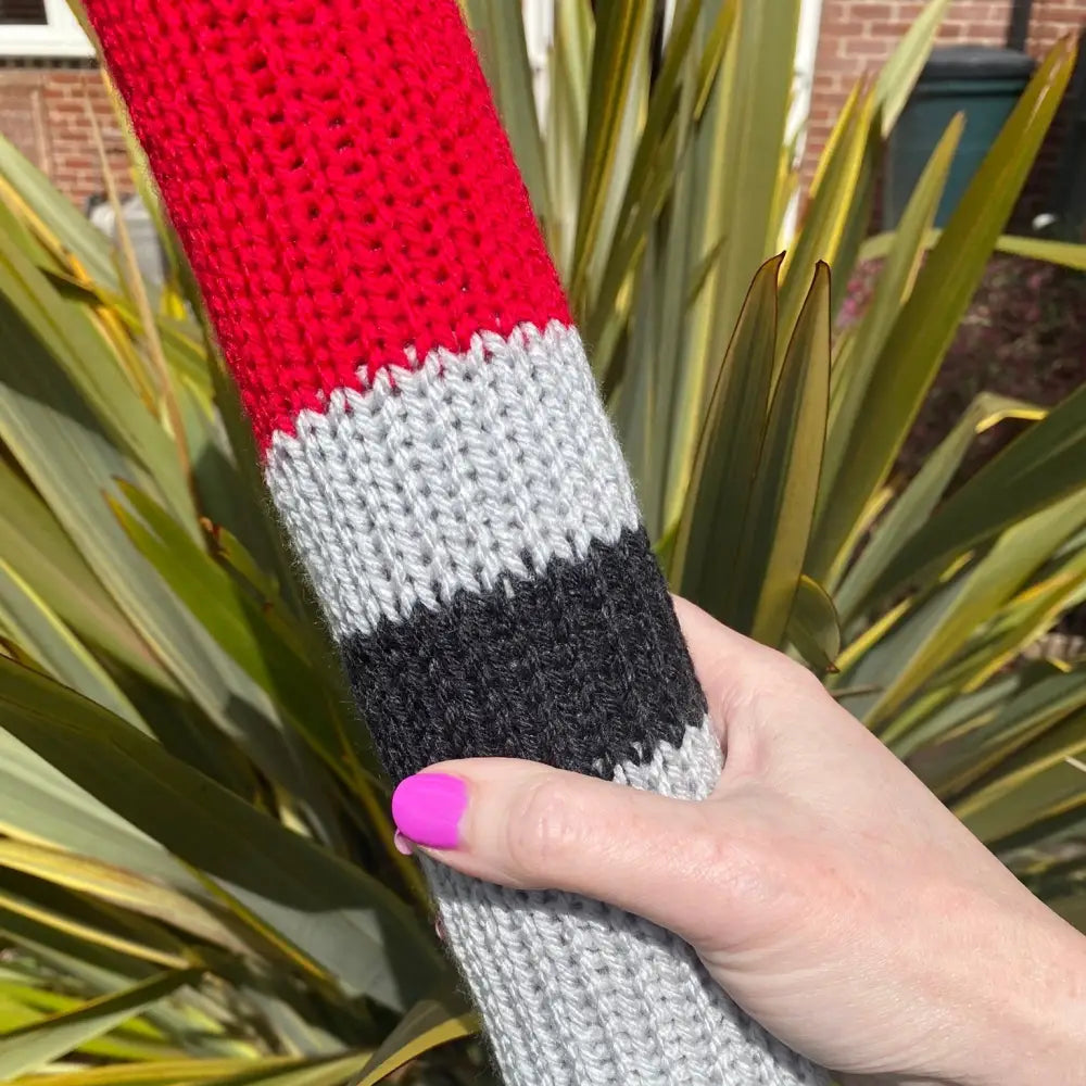 Knitted Lightsabre - GIFT